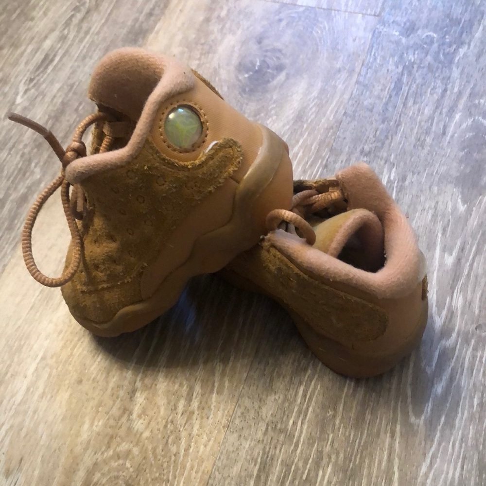Baby Air Jordans 13 retro size 4c